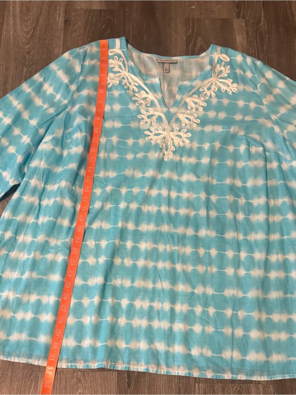 Catherines Women’s Sky Blue Tie-Dye Embroidered V-Neck Tunic Size 2X - Picture 7 of 8